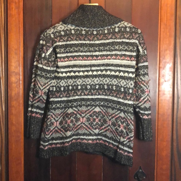 Cozy Winter Eddie Bauer sweater - Picture 3 of 3